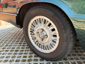 Bild 18/34 von Alfa Romeo 2.0 Spider (1985)