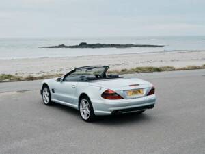 Afbeelding 7/50 van Mercedes-Benz SL 55 AMG (2006)