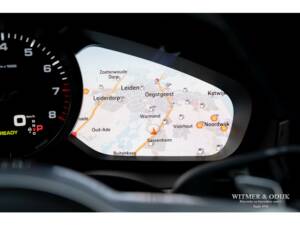 Image 24/32 of Porsche Cayenne Coupé E-Hybrid (2020)