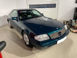 Afbeelding 4/36 van Mercedes-Benz SL 320 (1996)