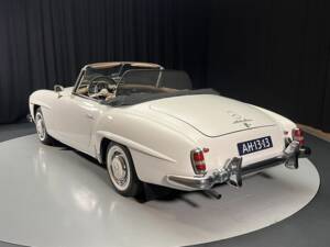 Image 6/8 of Mercedes-Benz 190 SL (1959)