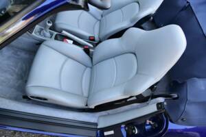 Immagine 38/50 di Porsche 911 Carrera (1996)