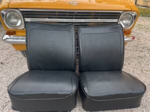 Bild 15/26 von Opel Kadett Caravan 1,1 (1973)