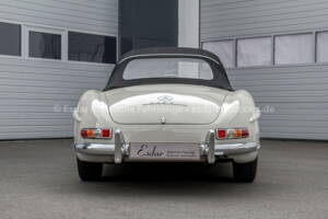 Image 32/38 de Mercedes-Benz 300 SL Roadster (1961)