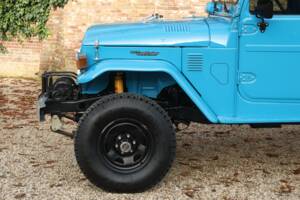 Bild 33/50 von Toyota Land Cruiser BJ 45 (1982)