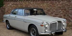 Image 37/37 of Rover 3.5 Litre Coupe (1970)
