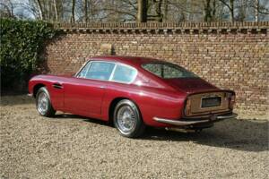 Bild 2/50 von Aston Martin DB 6 Vantage (1966)