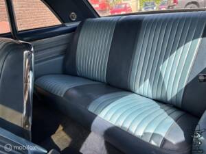 Bild 9/49 von Oldsmobile F-85 Jetfire (1962)