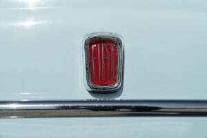 Image 16/47 of FIAT 500 L (1971)