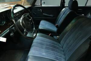 Bild 32/50 von Mercedes-Benz 280 SE (1970)