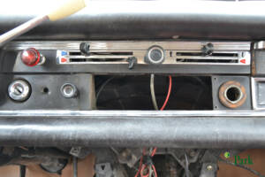 Image 32/47 of Mercedes-Benz 190 c (1963)