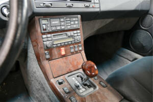Imagen 13/21 de Mercedes-Benz SL 500 (1994)