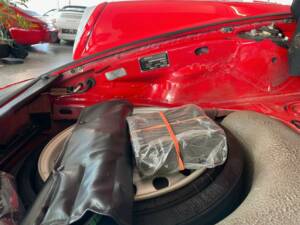 Afbeelding 17/20 van Porsche 911 Carrera 3.2 (1986)