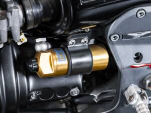 Image 47/50 of Moto Guzzi DUMMY (2005)