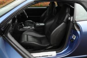 Image 23/26 de Jaguar XKR (2004)