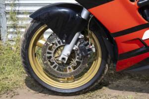 Image 19/25 de Honda DUMMY (1991)