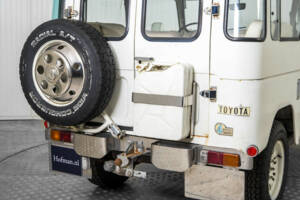 Image 31/50 of Toyota Land Cruiser BJ 40 (1977)