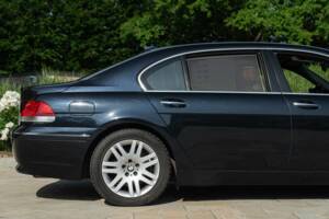 Bild 11/50 von BMW 750iL (2001)
