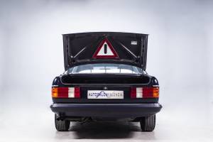 Image 33/34 of Mercedes-Benz 500 SEC (1984)