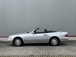 Bild 5/82 von Mercedes-Benz SL 320 (1995)