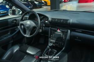 Bild 17/24 von Audi RS4 Avant (2001)