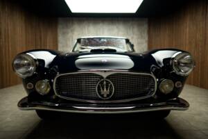 Image 3/92 of Maserati 3500 GT Touring (1957)