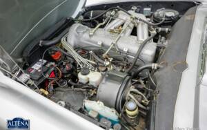 Image 42/49 of Mercedes-Benz 230 SL (1964)