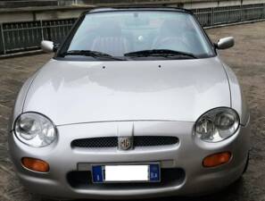 Immagine 2/50 di MG F 1.8i VVC 75 LE "75th Anniversary" (1999)