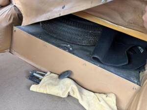 Image 21/47 of Opel GT 1900 (1973)