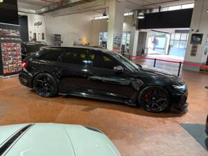 Bild 8/19 von Audi RS6 Avant (2022)