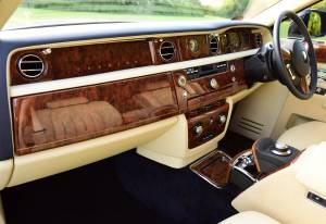 Image 47/50 of Rolls-Royce Phantom VII (2010)
