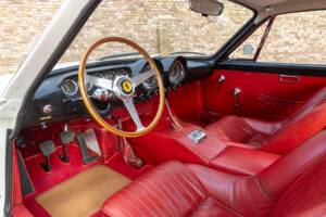 Bild 47/50 von Ferrari 250 GT/L Lusso (1964)