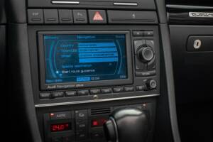 Image 25/39 of Audi S4 (2006)