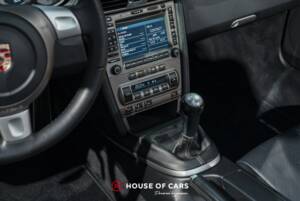 Image 21/25 de Porsche 911 Carrera 4S (2008)