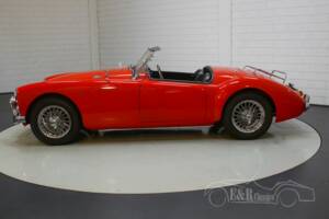 Image 5/8 of MG MGA 1600 (1962)