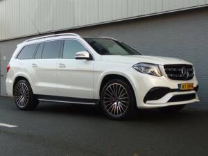 Image 1/98 of Mercedes-Benz GLS 63 AMG 4MATIC (2016)