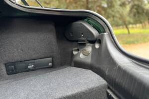 Image 23/40 de Jaguar XKR (1998)