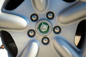 Obraz 15/50 pojazdu Jaguar XK8 4.0 (1998)