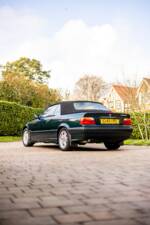 Image 9/49 of BMW 328i (1998)