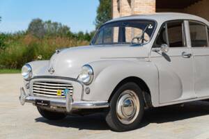 Image 15/50 of Morris Minor 1000 (1958)