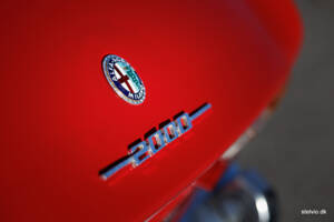 Image 26/43 of Alfa Romeo 2000 GT Veloce (1972)