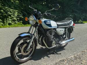 Image 10/20 of Yamaha XS 750 (1979)
