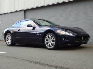 Image 1/99 of Maserati GranTurismo 4.2 (2008)