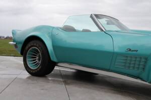 Image 34/50 of Chevrolet Corvette Stingray (1972)