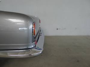Bild 21/34 von Lancia Flavia 1.8 Iniezione (Vignale) (1966)