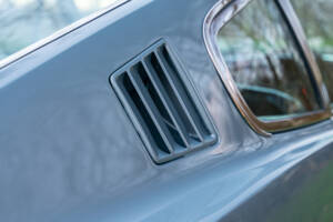 Image 21/57 de Aston Martin DBS Vantage (1969)
