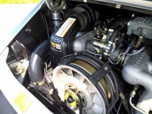 Image 8/31 of Porsche 911 Speedster 3.2 (1989)