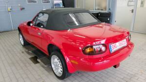 Image 34/56 de Mazda MX-5 1.8 (1995)
