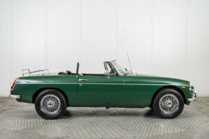 Image 10/50 of MG MGB (1964)