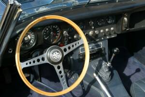 Imagen 14/20 de Jaguar E-Type 4.2 (1967)